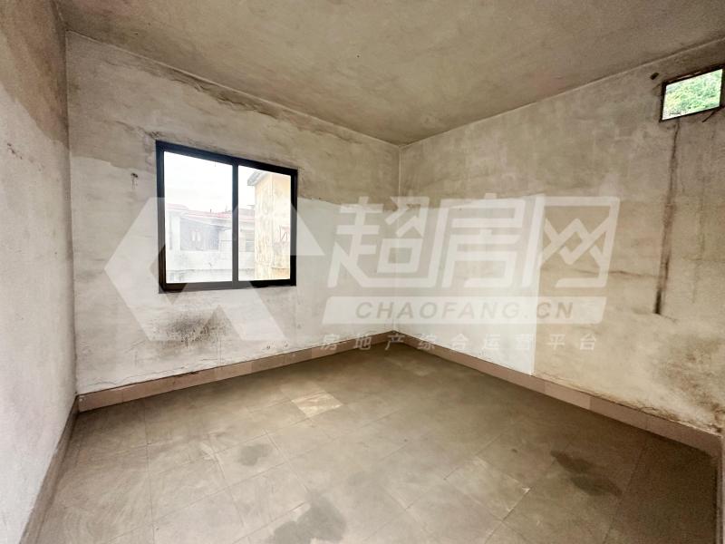 南霞村二手房卧室