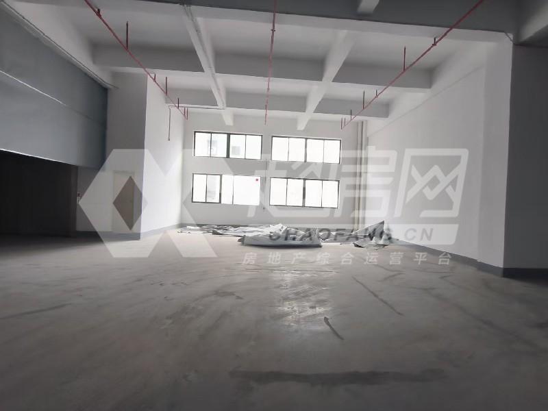 江村工业区出租房厨房及卫生间