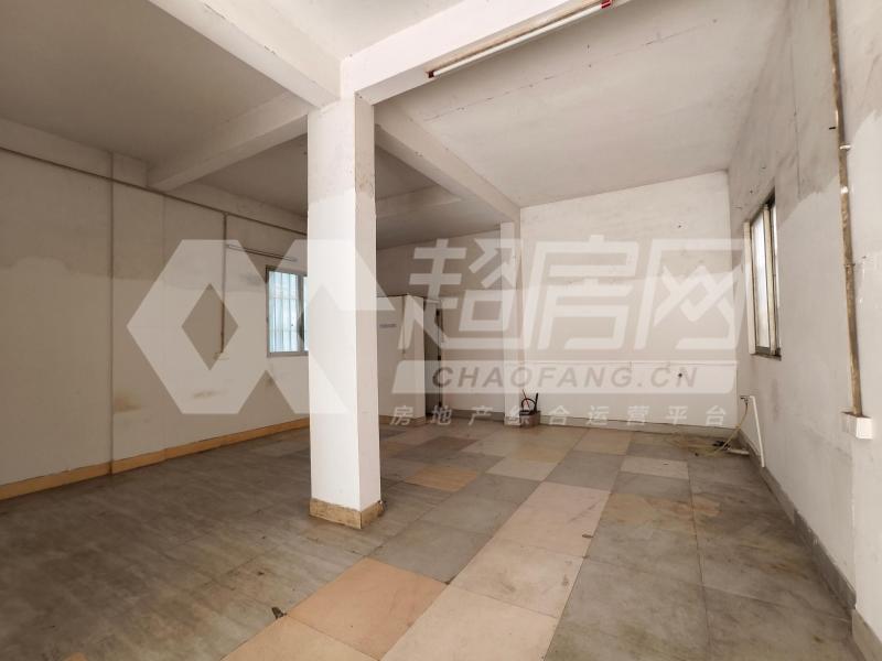 大门居委会二手房客厅