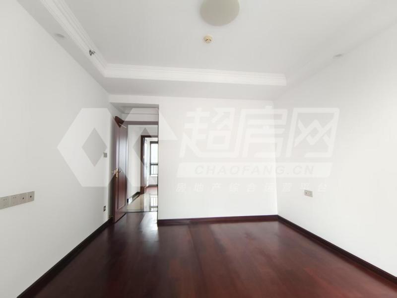 中海雍景熙岸二手房卧室