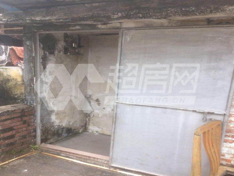 常教居委会二手房厨房及卫生间