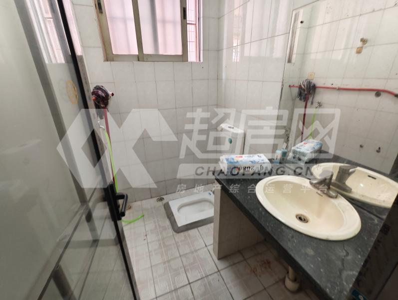 大围二手房厨房及卫生间