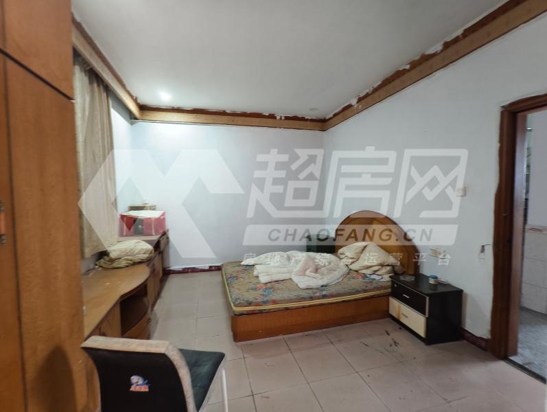 大围二手房卧室