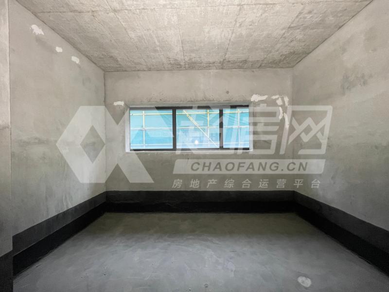 华侨城蓝楹湾公馆二手房厨房及卫生间