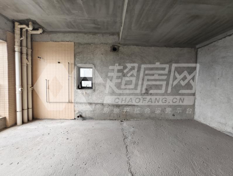 君临名邸二手房卧室