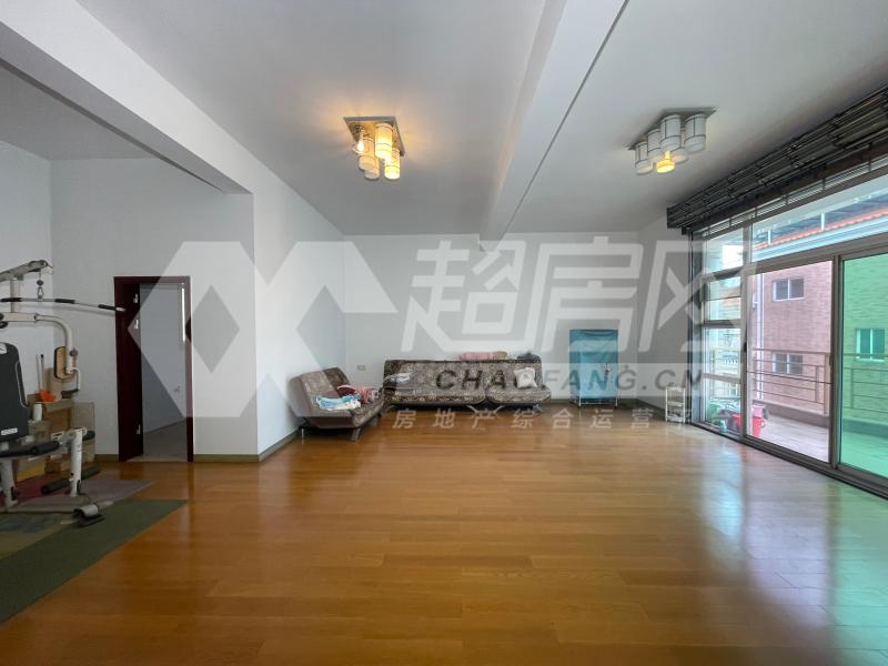 长丰苑南苑（别墅）二手房卧室