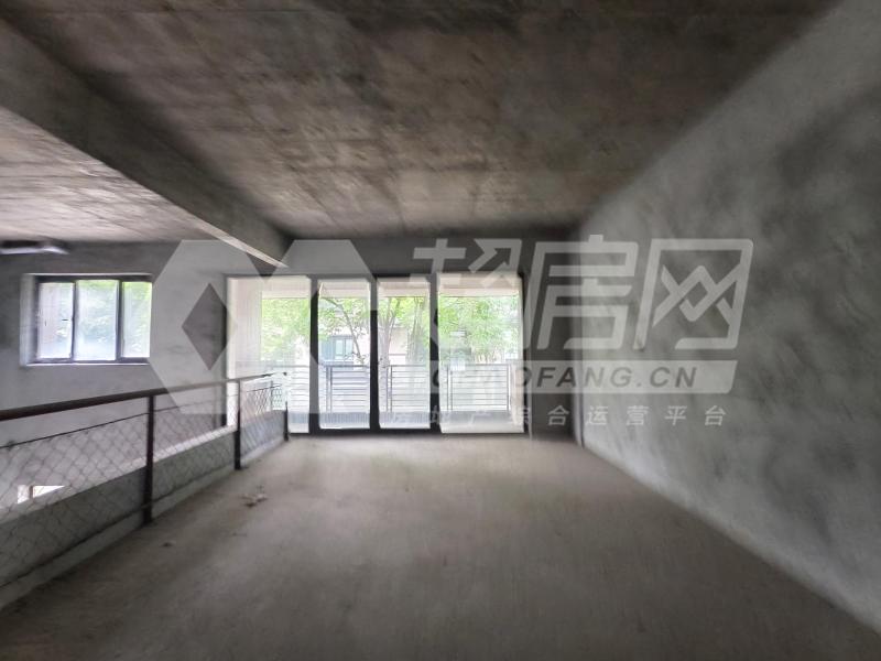 华侨城天鹅湖（别墅）二手房卧室