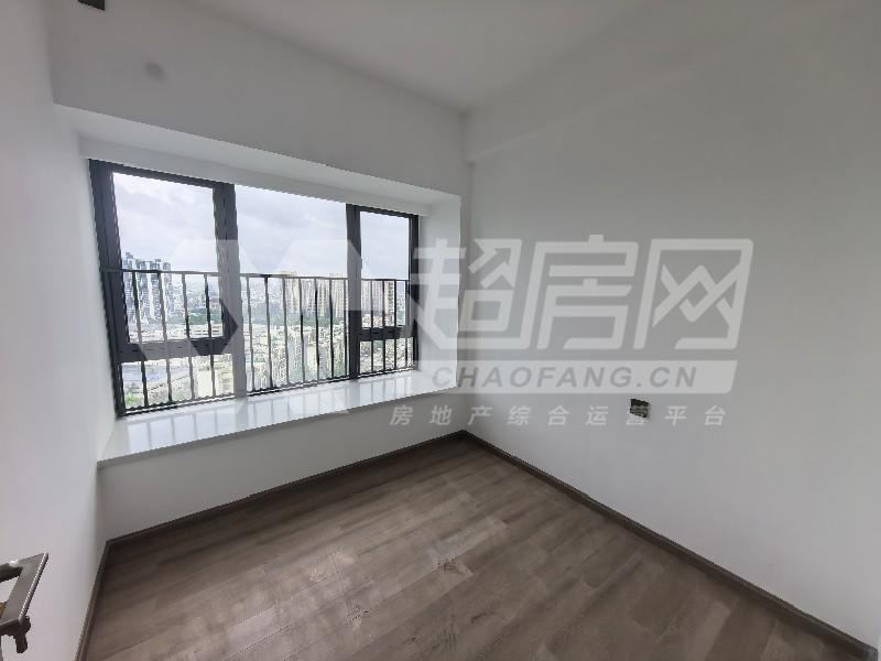 远大帝景湾二手房卧室