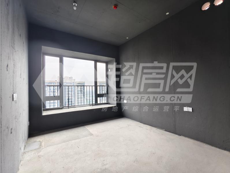 华侨城天鹅堡（二期）二手房卧室