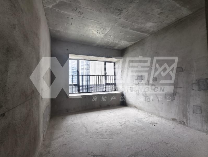 金辉岭南云著二手房卧室