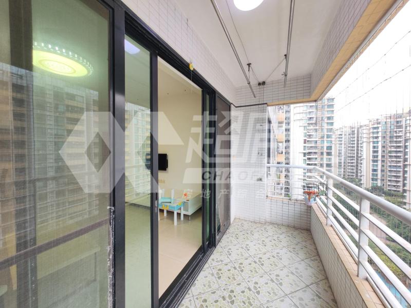 嘉信城市花园一期二手房阳台