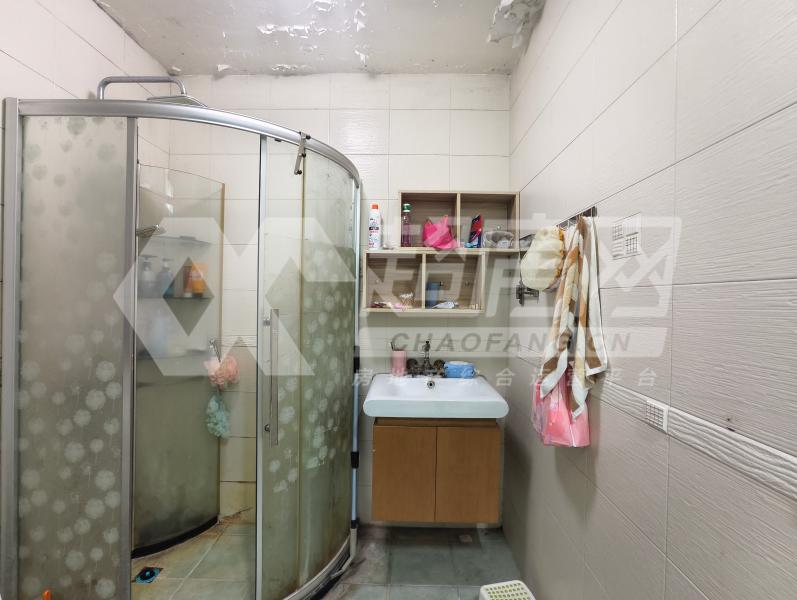 柏景楼二手房厨房及卫生间