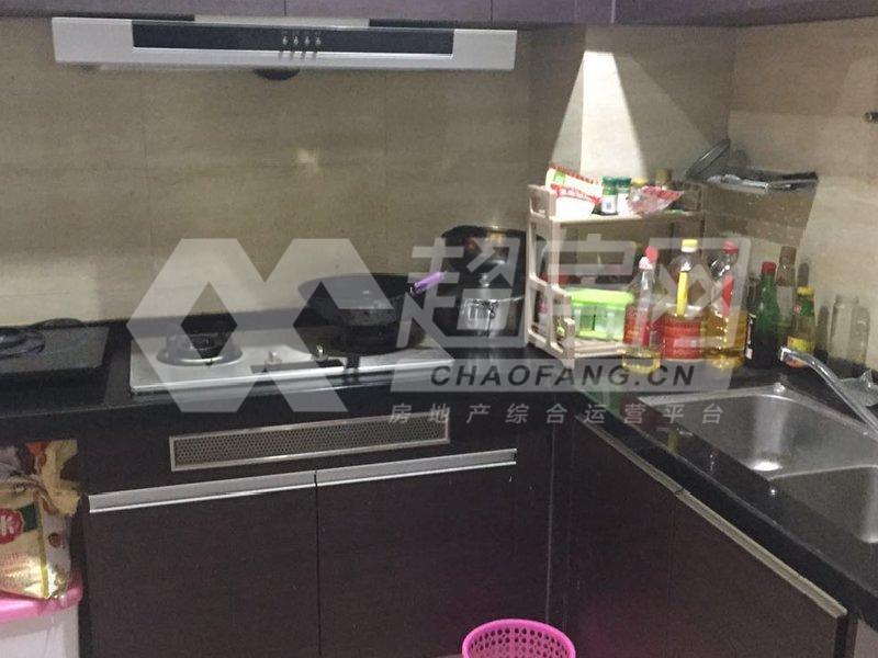 龙江碧桂园豪庭出租房厨房及卫生间