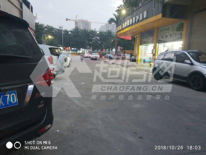 金碧豪苑二手房厨房及卫生间