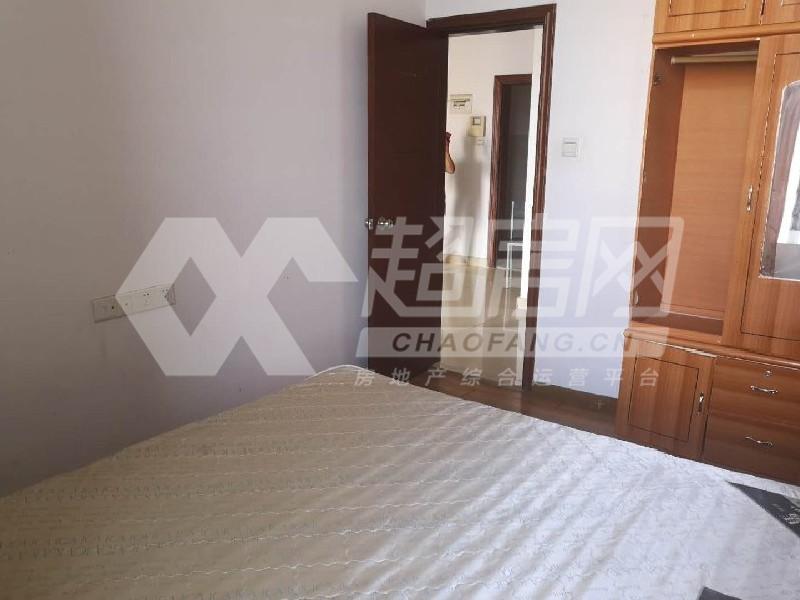 圣堡莱公馆二手房书房