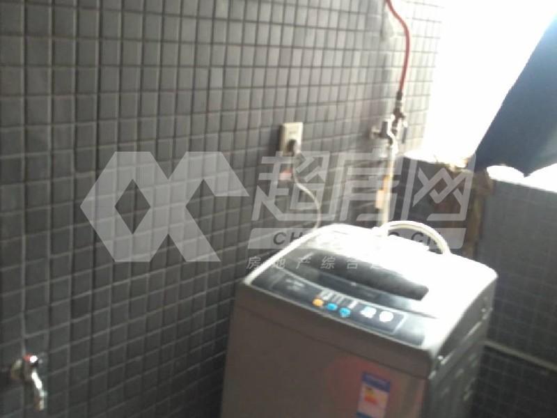 圣堡莱公馆二手房阳台