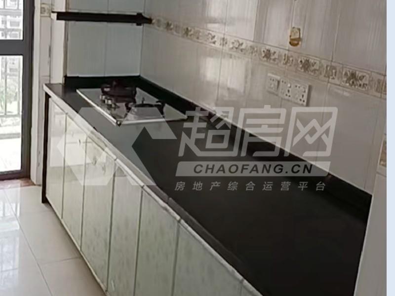 金湾豪庭二手房厨房及卫生间