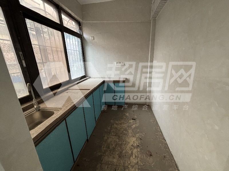 顺景楼（勒流）二手房厨房及卫生间