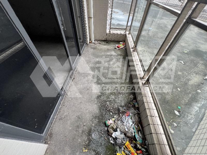 都市经典二手房阳台