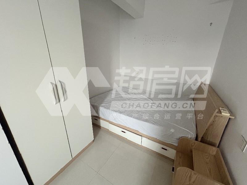 柏涛湾二手房卧室