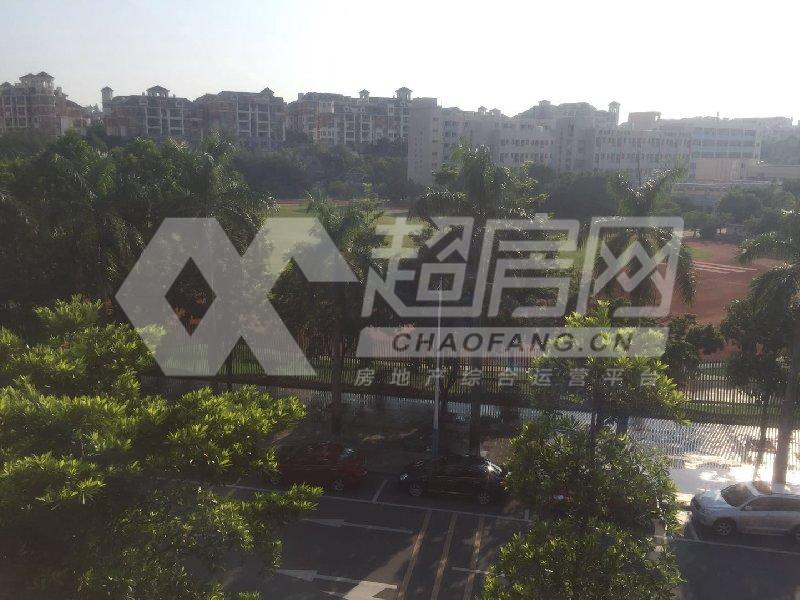 聚安楼二手房阳台