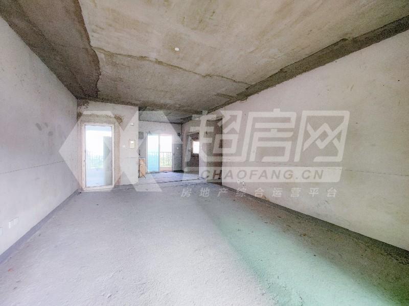 新城湾畔二手房客厅