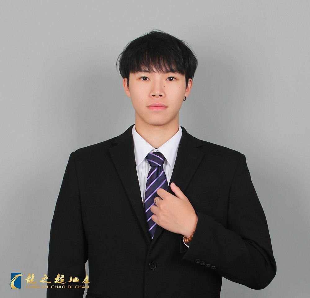 佛山超房经纪人梁伟祺