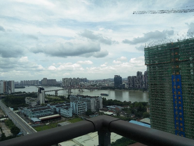 龙湖春江名城出租房露台
