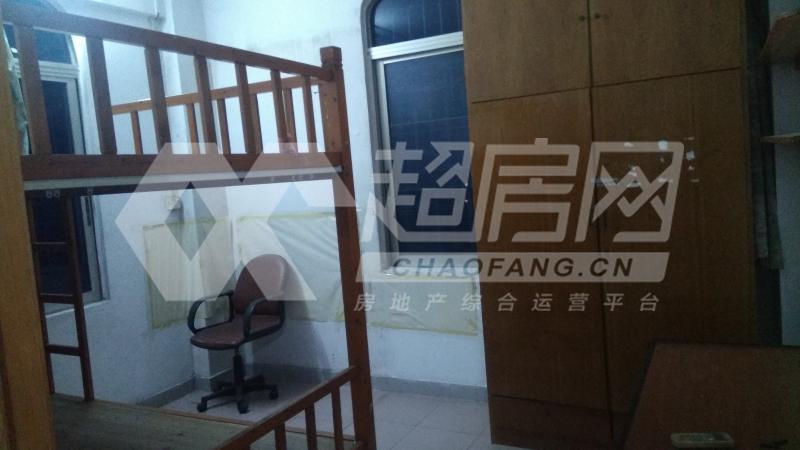 杏中教苑出租房卧室