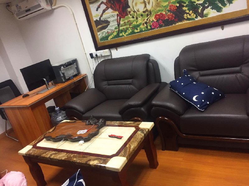 桂畔怡景湾出租房卧室