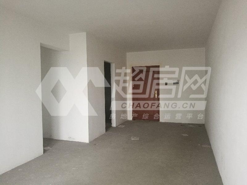 嘉信帝苑出租房客厅