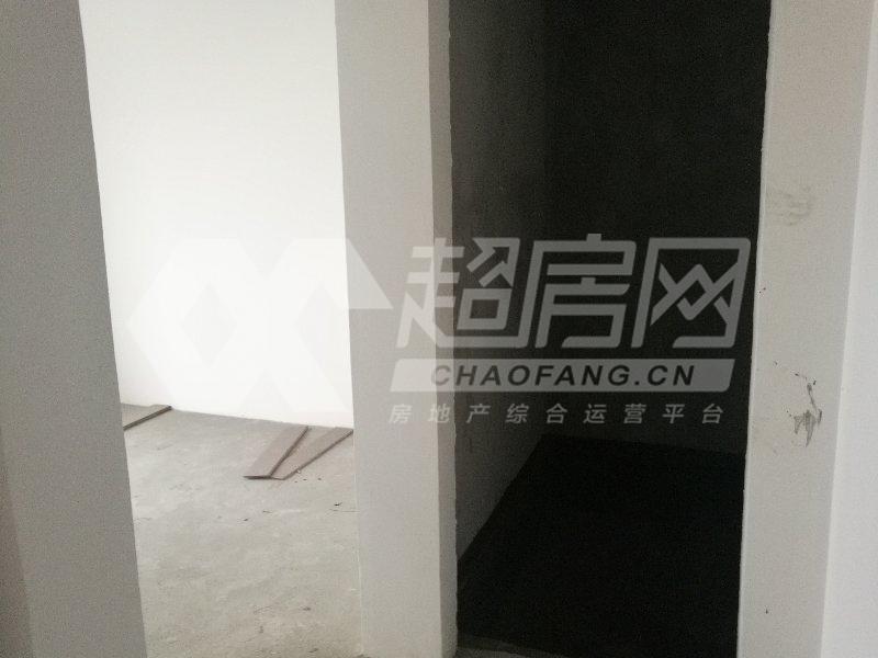 嘉信帝苑出租房卧室