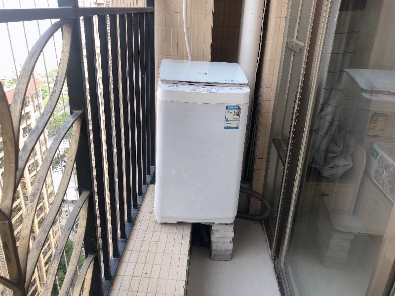 柏涛湾出租房阳台