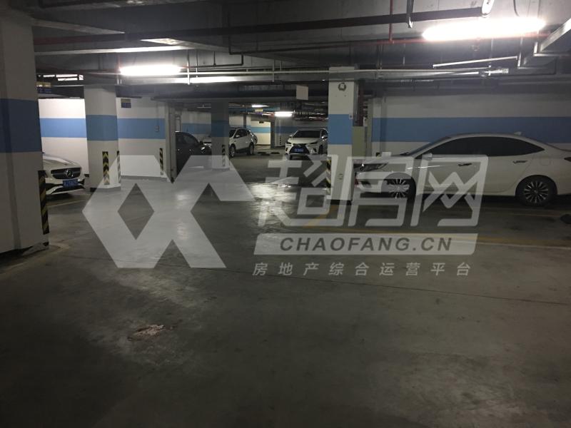 万科沁园出租房书房