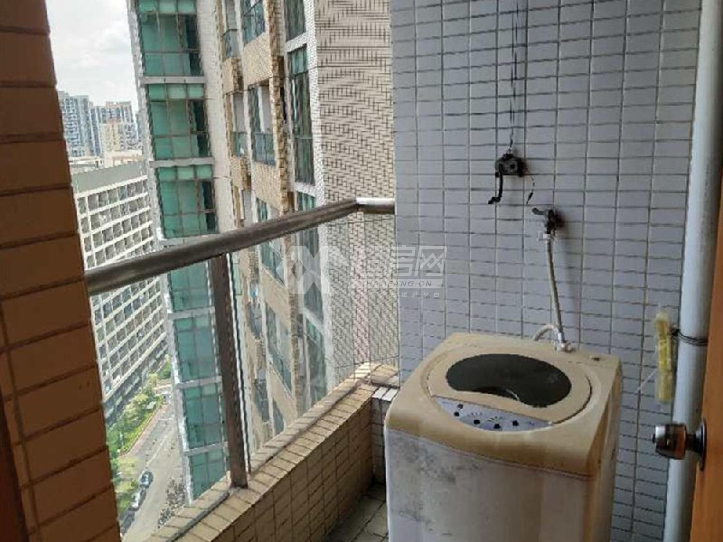 嘉仑台
