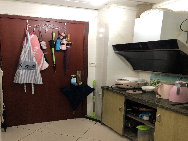 凯蓝名都出租房卧室