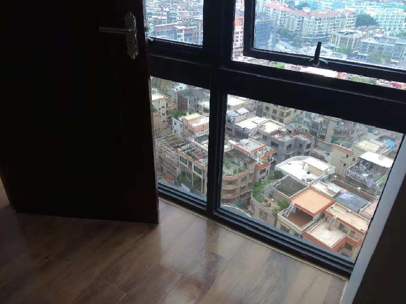 嘉德尚层出租房厨房及卫生间