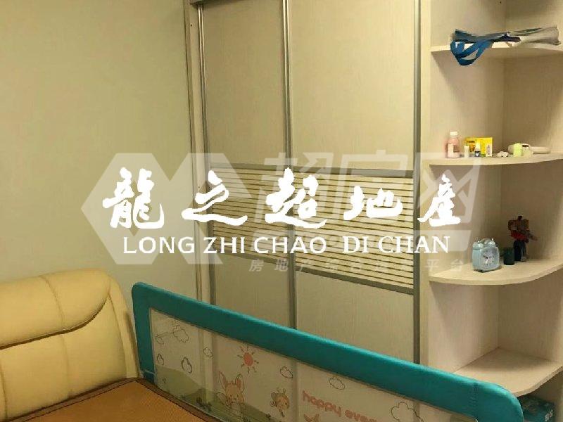 新境界出租房卧室