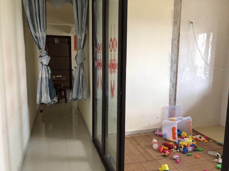 容桂碧桂园出租房书房