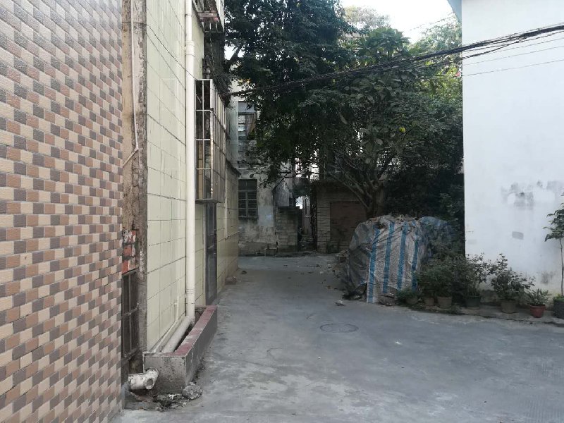 常教居委会出租房厨房及卫生间