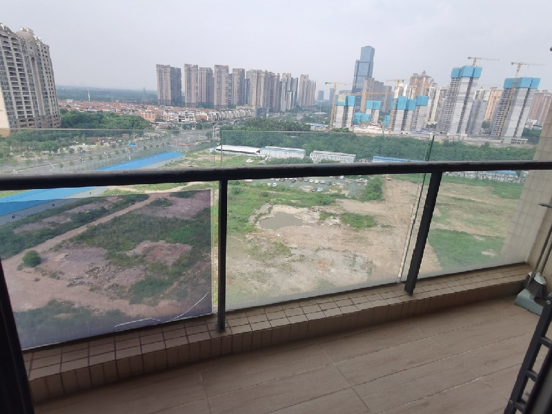 明日华府出租房阳台