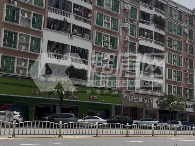 振华居委会出租房客厅