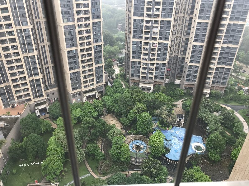 乐从风度广场出租房阳台