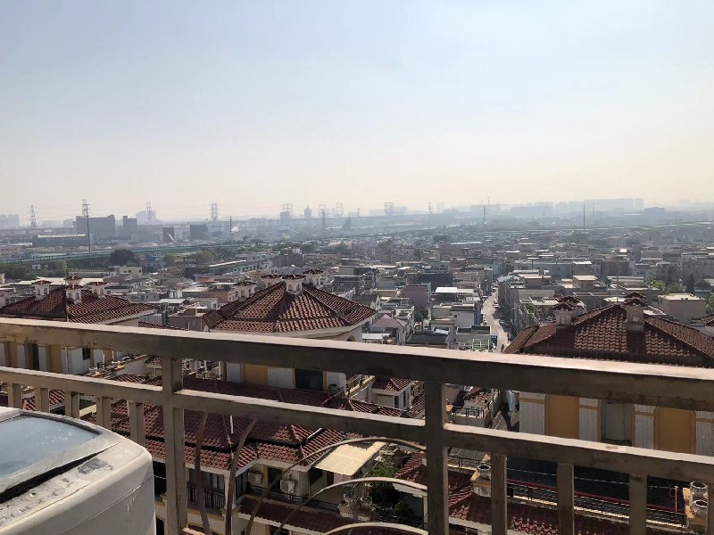 凯蓝名都出租房阳台