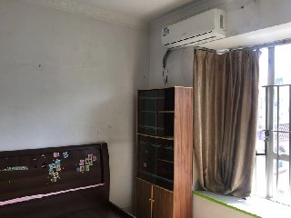雄峰花园出租房