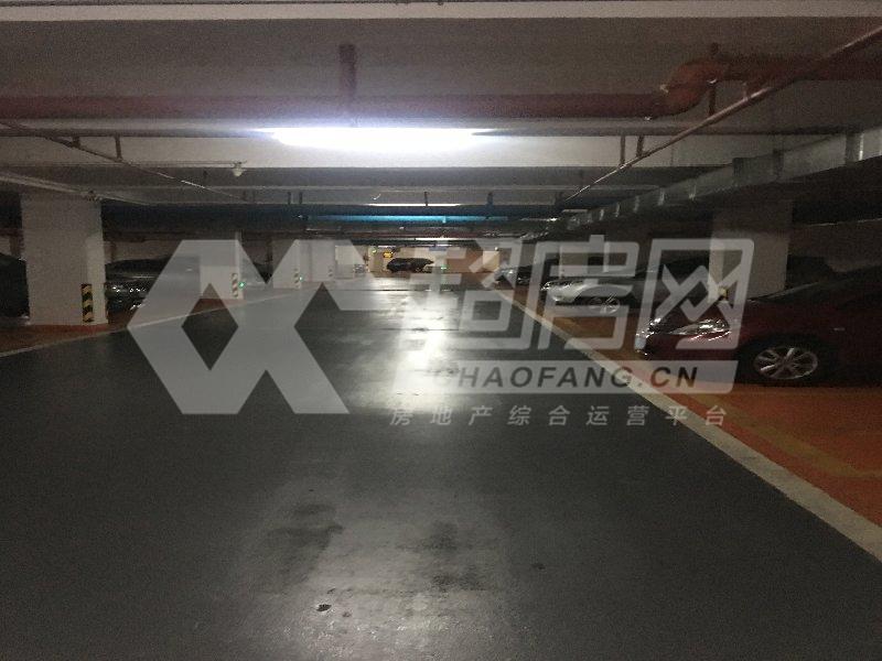 嘉信帝苑出租房客厅