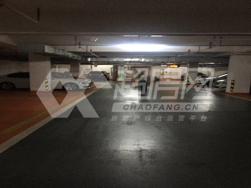 嘉信帝苑出租房卧室