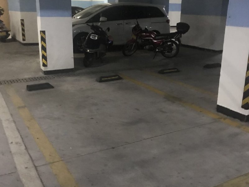万科沁园出租房卧室