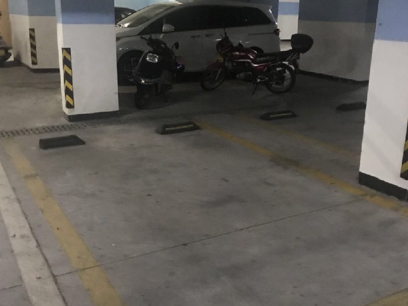 万科沁园出租房卧室