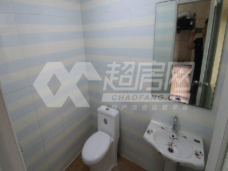 丽景花园（禅城）出租房卧室